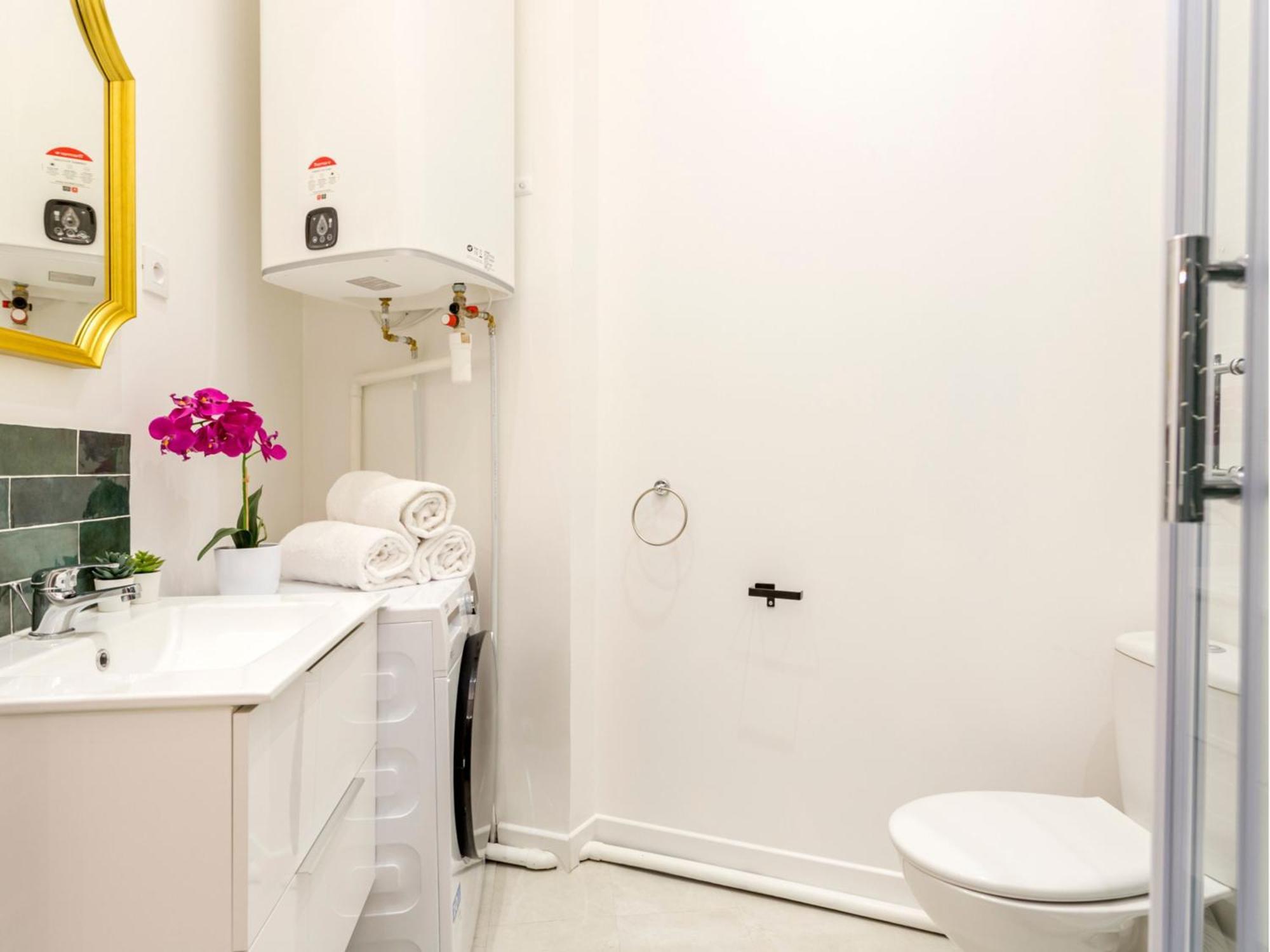 Cozy Apartment - Champs Elysees - Monceau Paris Eksteriør bilde